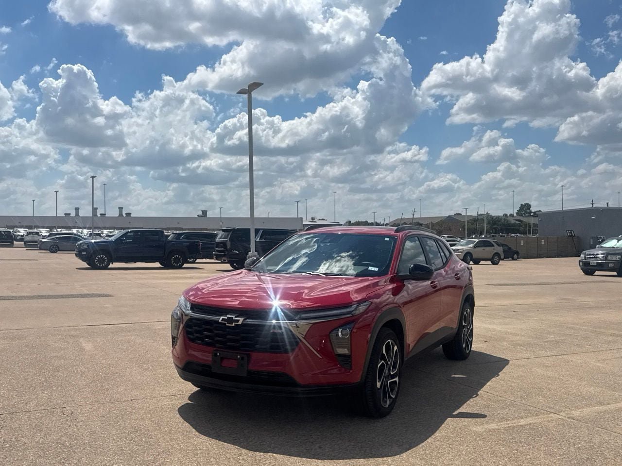 Used 2026 Chevrolet Trax RS w/ Sunroof Package FWD image 9