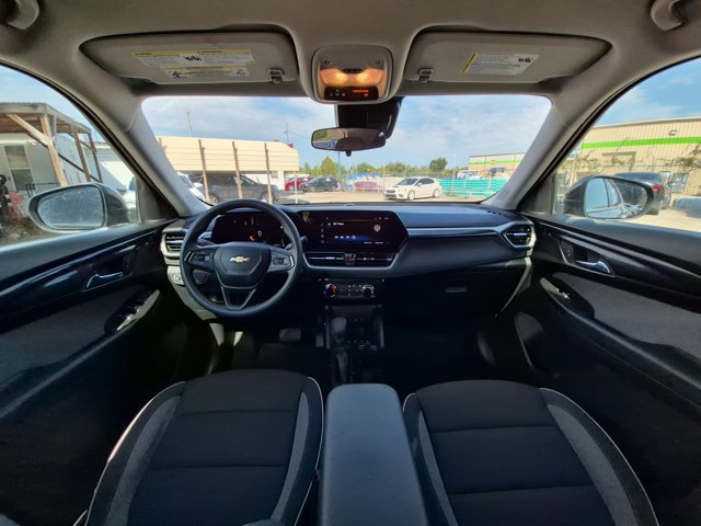 Used 2026 Chevrolet TrailBlazer LT FWD image 23