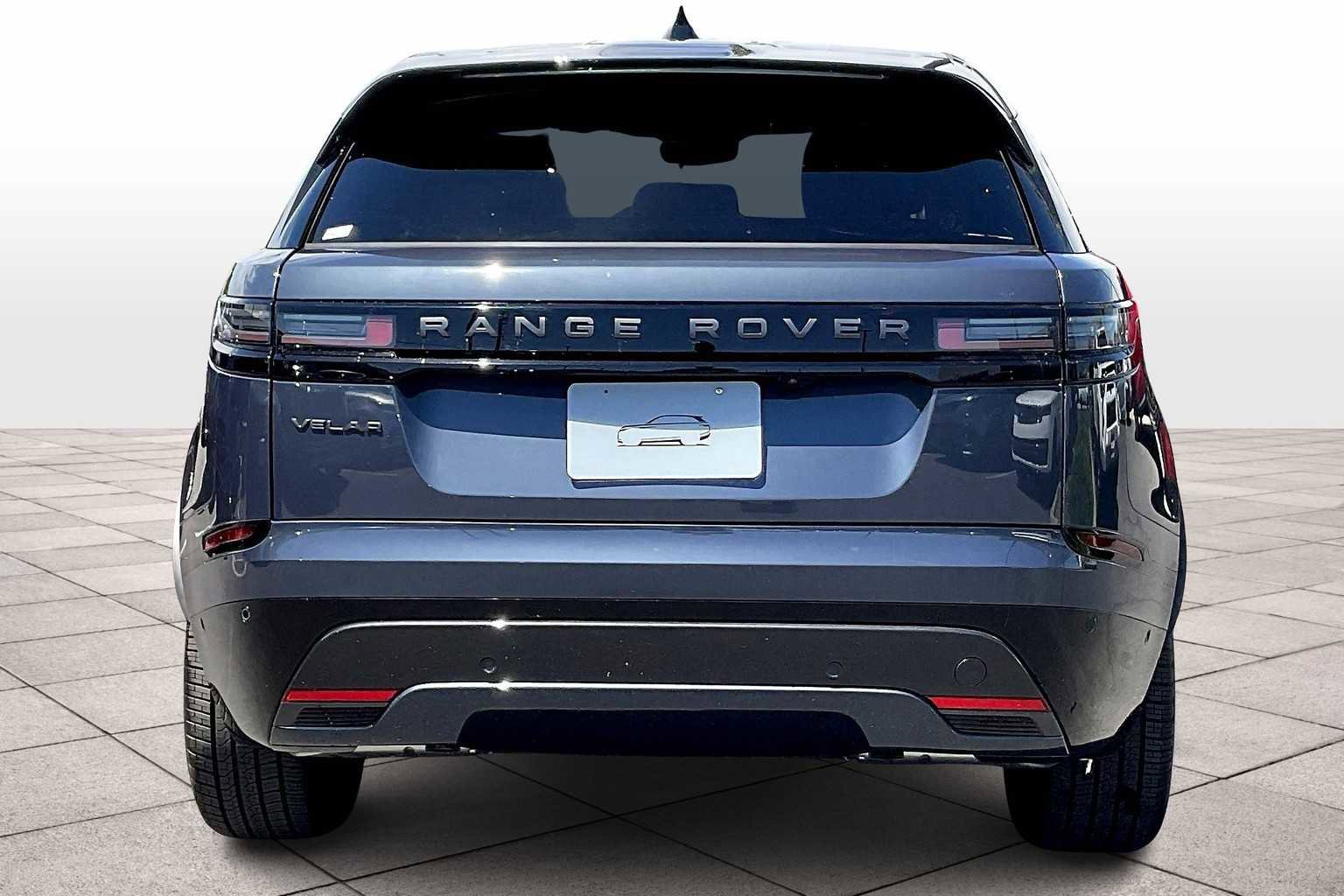 New 2026 Land Rover Range Rover Velar Dynamic SE image 6