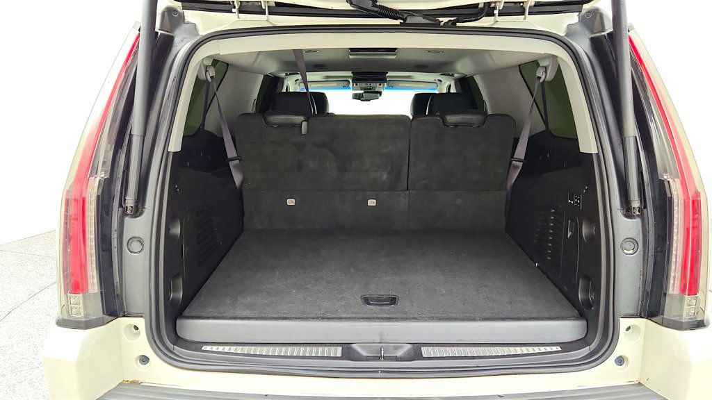 Used 2015 Cadillac Escalade ESV Premium AWD/4WD image 24