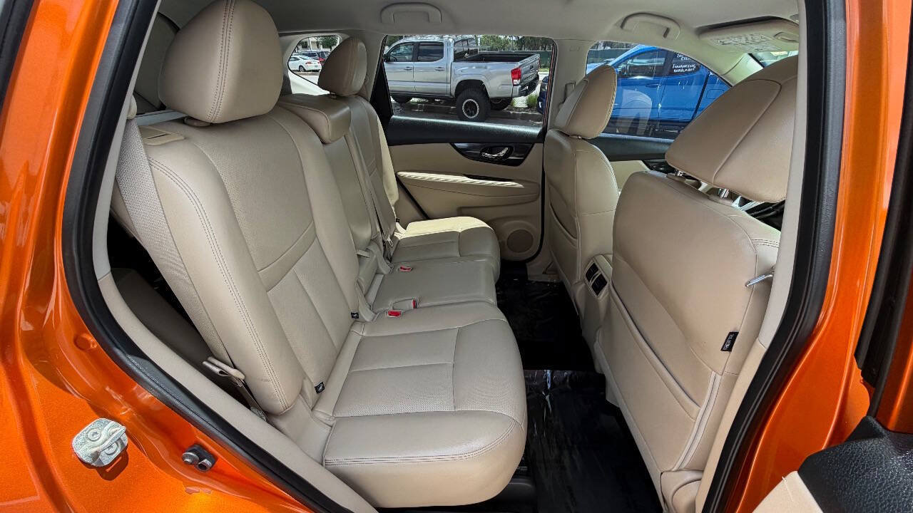 Used 2018 Nissan Rogue SL FWD image 11