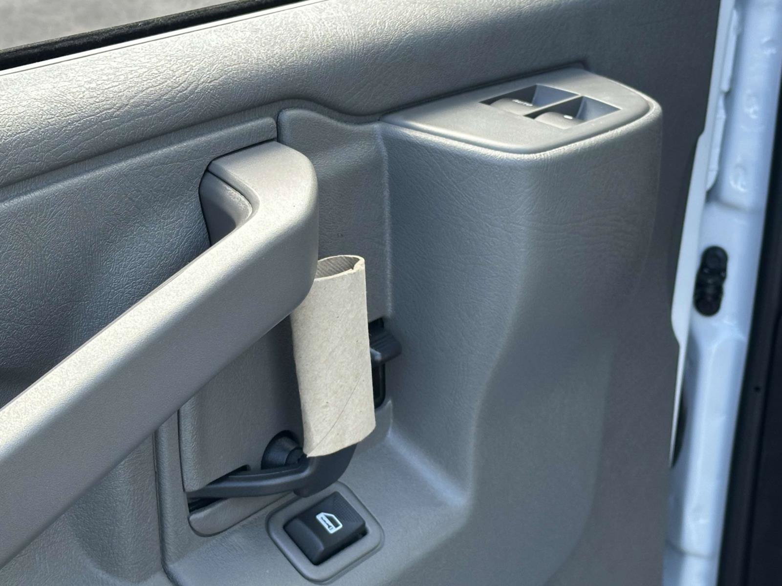 New 2024 Chevrolet Express 3500 w/ Power Convenience Package RWD image 17
