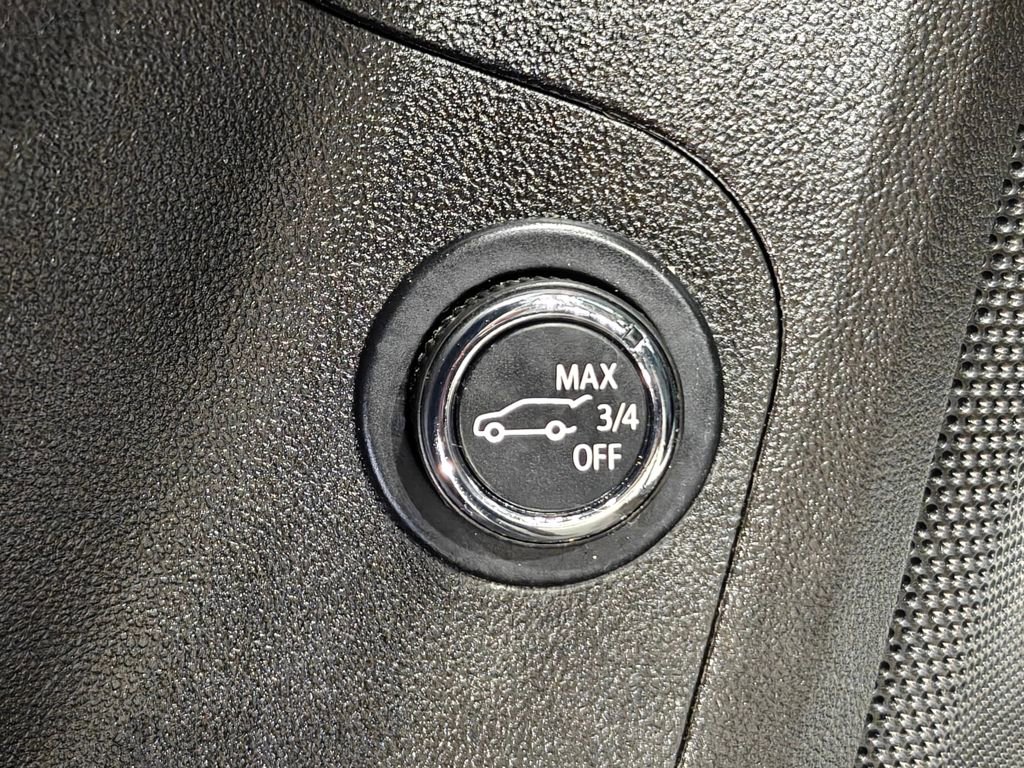 Used 2021 GMC Acadia Denali w/ Denali Ultimate Package image 67