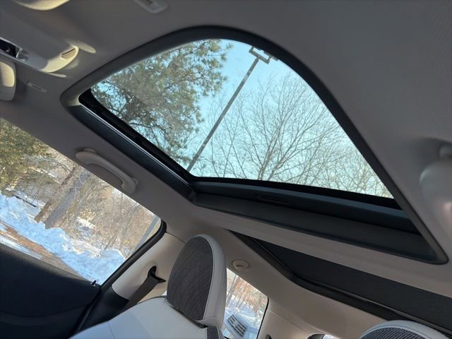 Used 2025 MINI Cooper S image 36