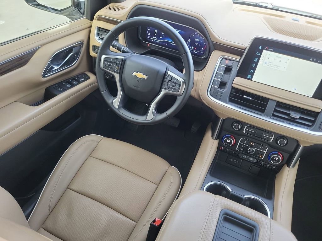 Used 2023 Chevrolet Tahoe Premier image 14