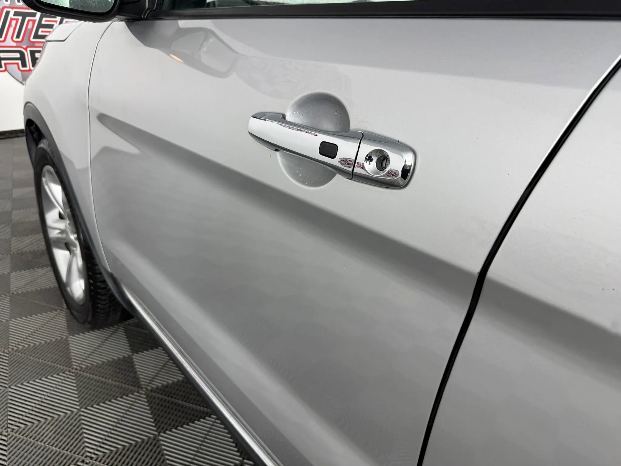 Used 2014 Ford Explorer Limited w/ Equipment Group 302A FWD image 24