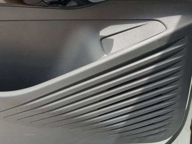 Certified 2025 Volkswagen ID.4 Pro RWD image 18