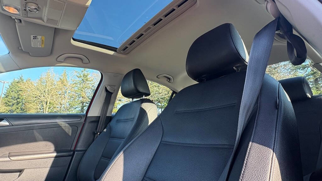 Used 2012 Volkswagen Jetta SE image 9
