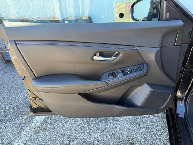 Certified 2023 Nissan Sentra SV image 16