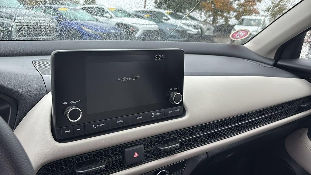 Certified 2025 Honda HR-V LX image 19