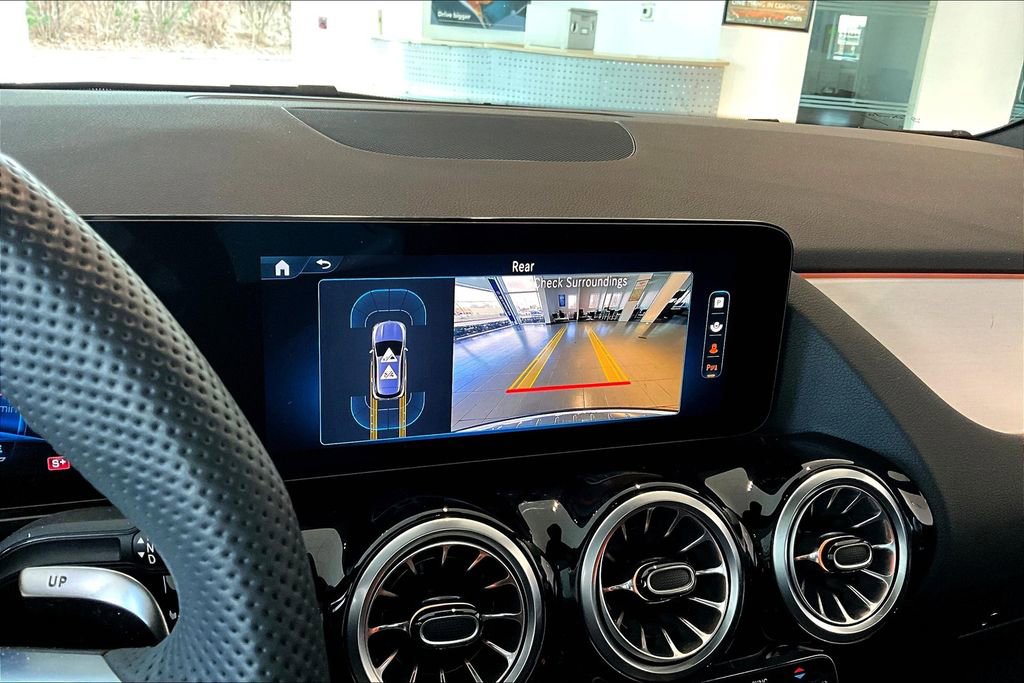 Certified 2025 Mercedes-Benz GLA 35 AMG 4MATIC image 23