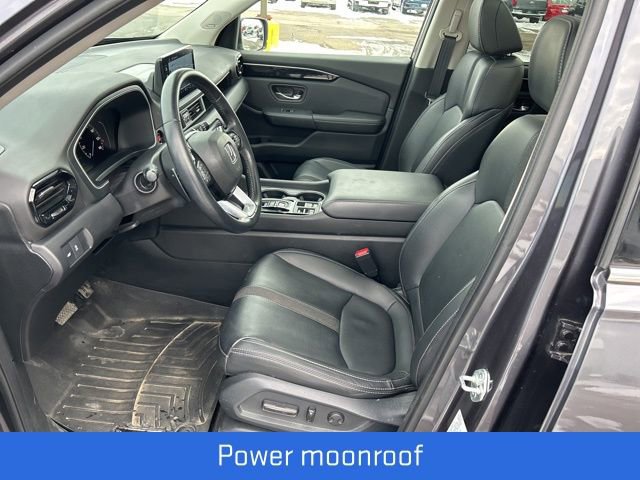 Used 2023 Honda Pilot Touring image 8