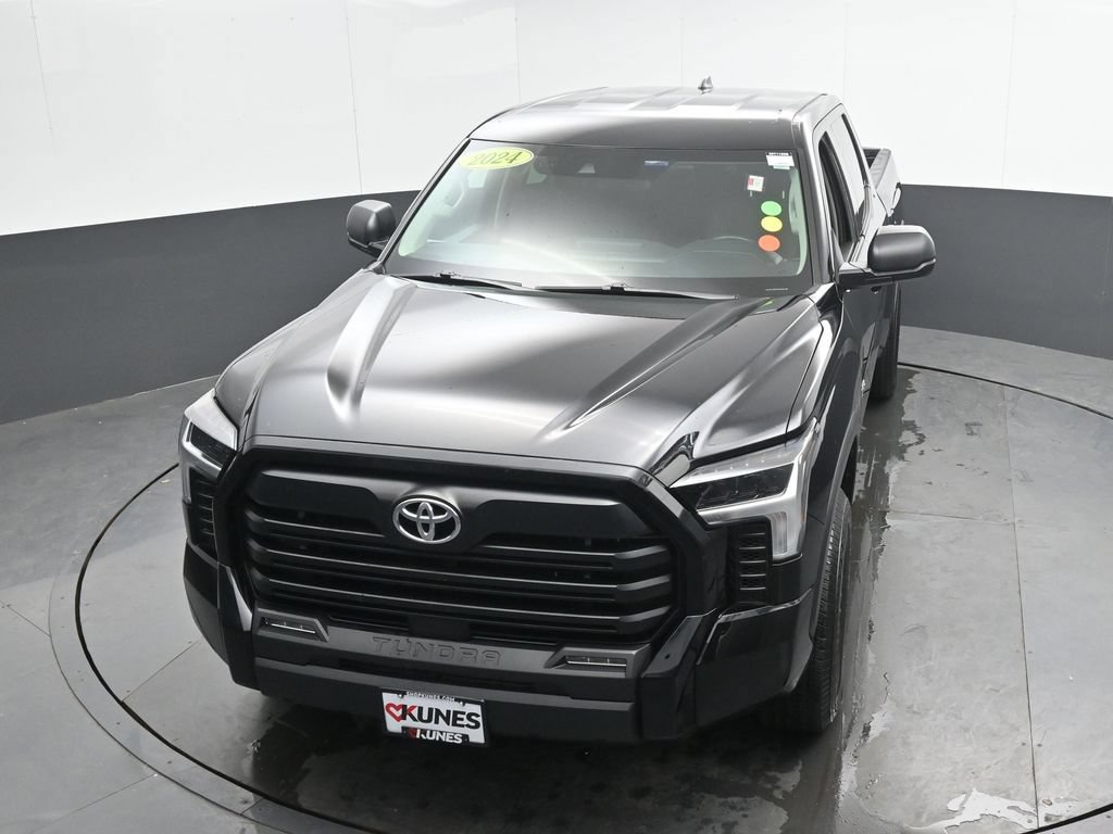Used 2024 Toyota Tundra SR5 AWD/4WD image 28