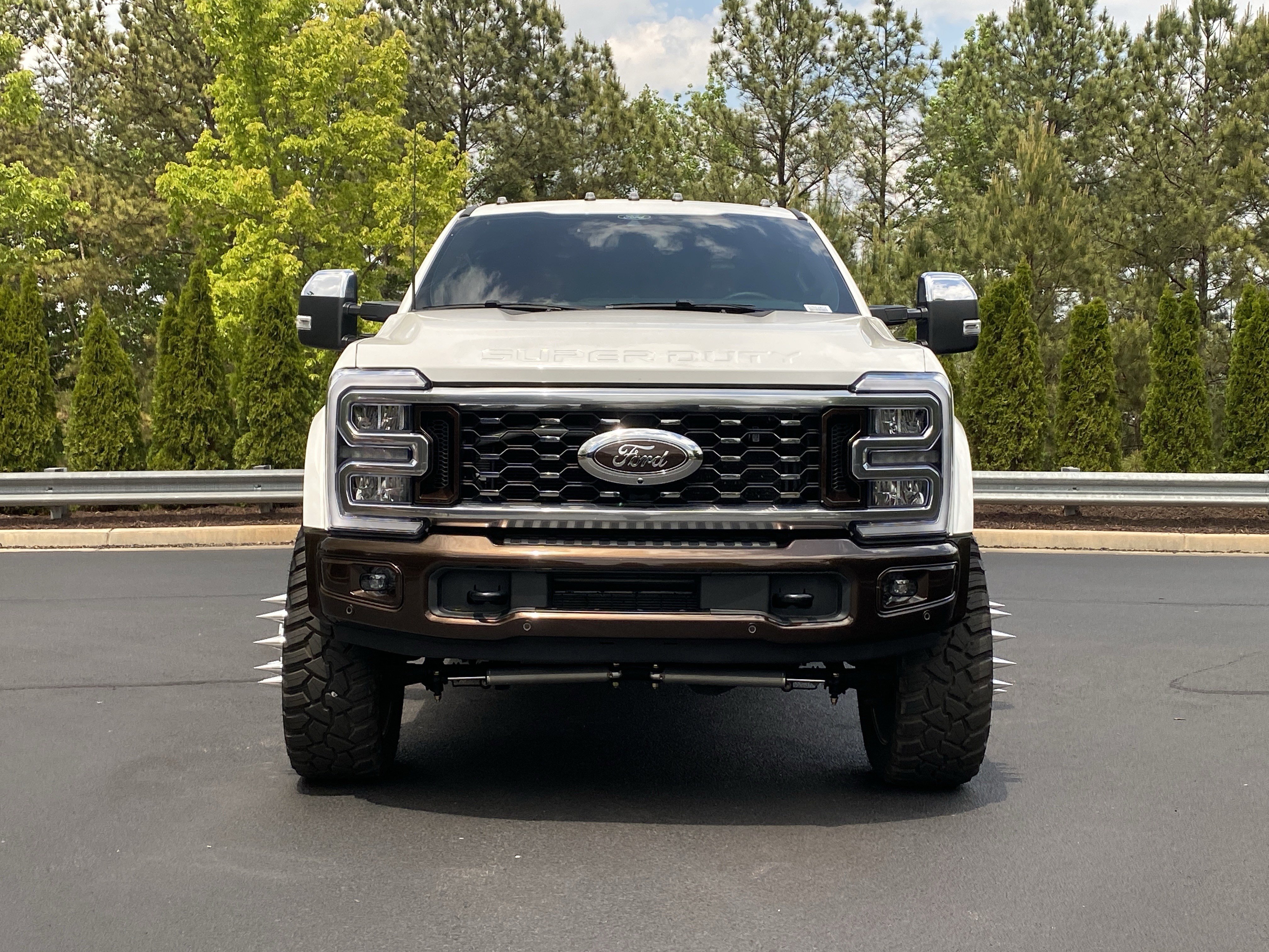 Used 2025 Ford F450 King Ranch w/ Chrome Package AWD/4WD image 12