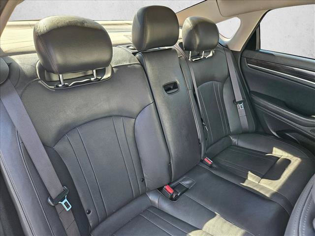 Used 2018 Genesis G80 3.8 RWD image 13