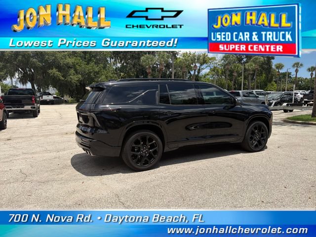 Used 2025 Chevrolet Traverse RS AWD/4WD image 13