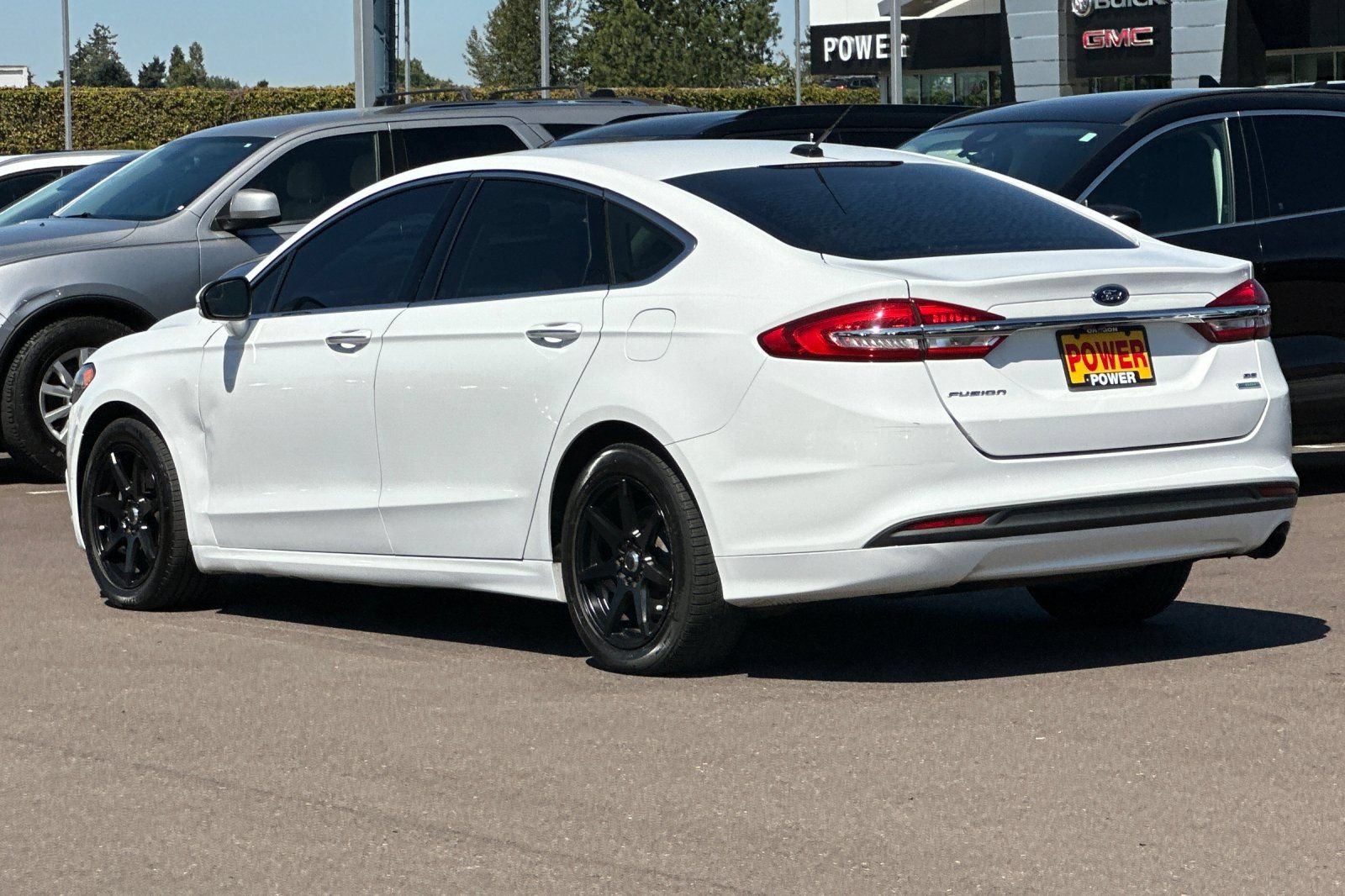 Used 2018 Ford Fusion SE FWD image 6