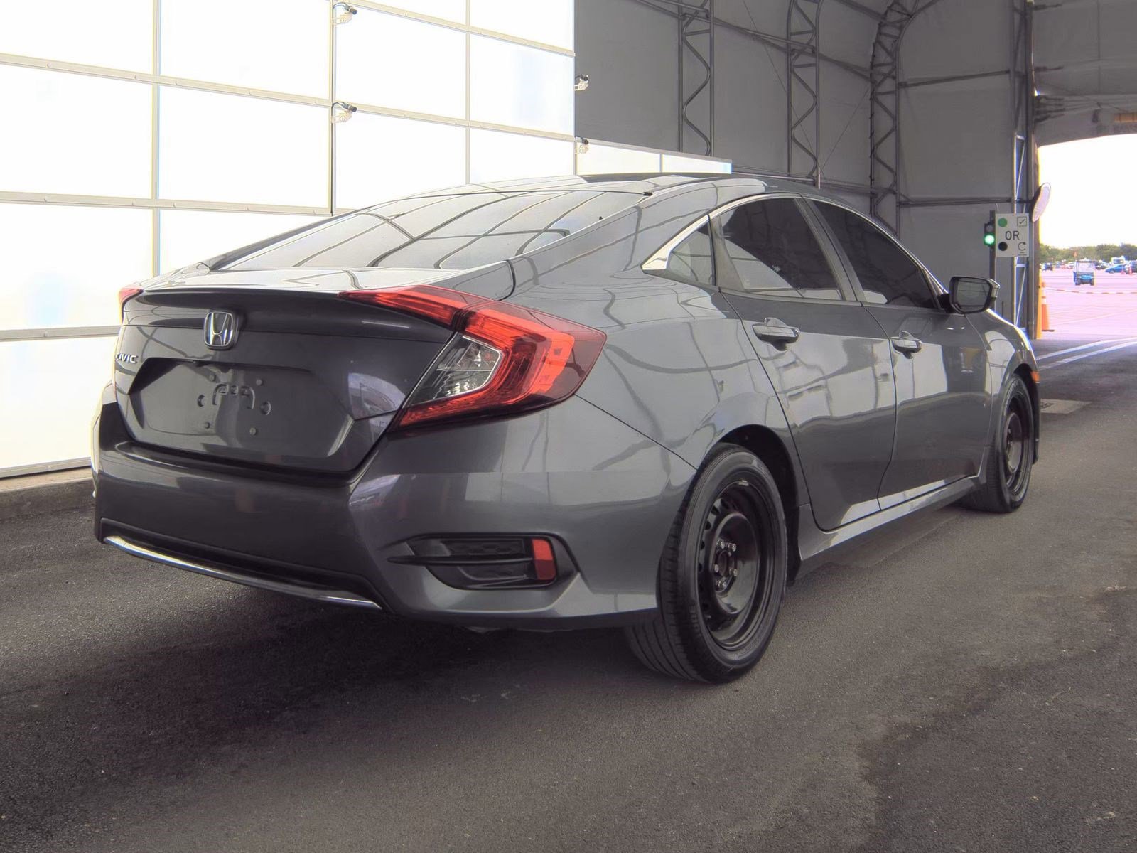 Used 2019 Honda Civic LX image 4