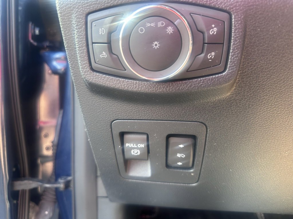 Used 2020 Ford F150 Lariat w/ Equipment Group 502A Luxury image 5