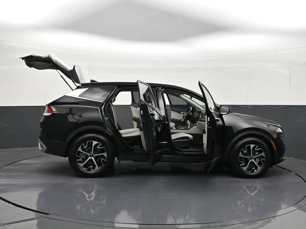 Used 2024 Kia Sportage EX FWD image 41