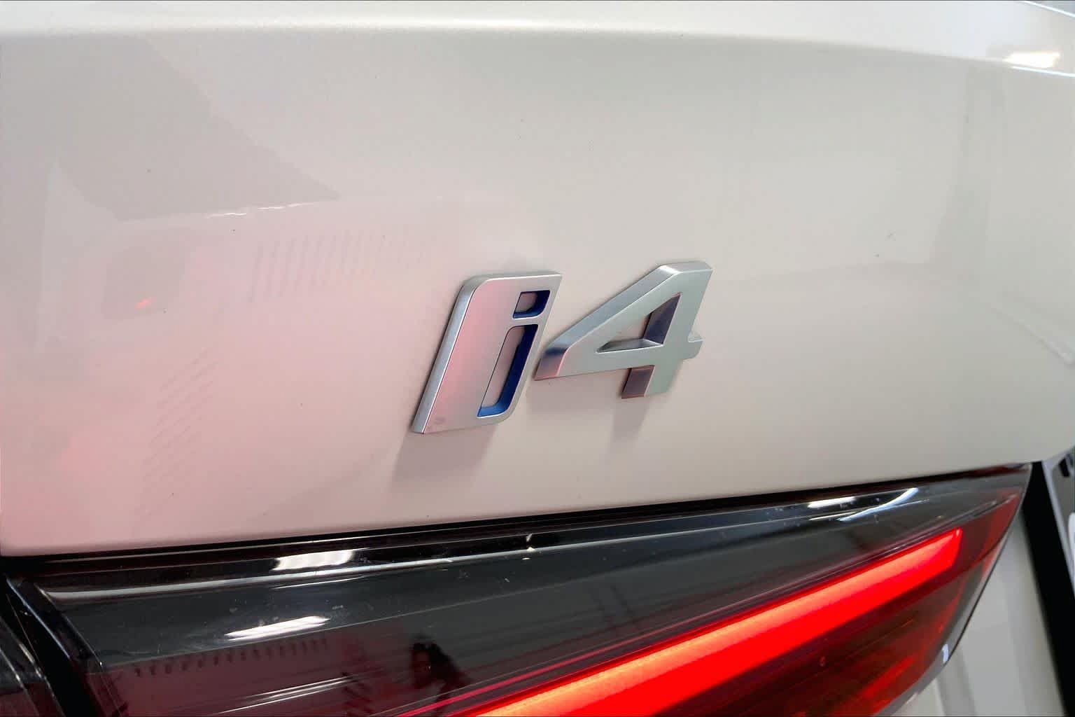 Used 2024 BMW i4 eDrive35 w/ Convenience Package RWD image 29