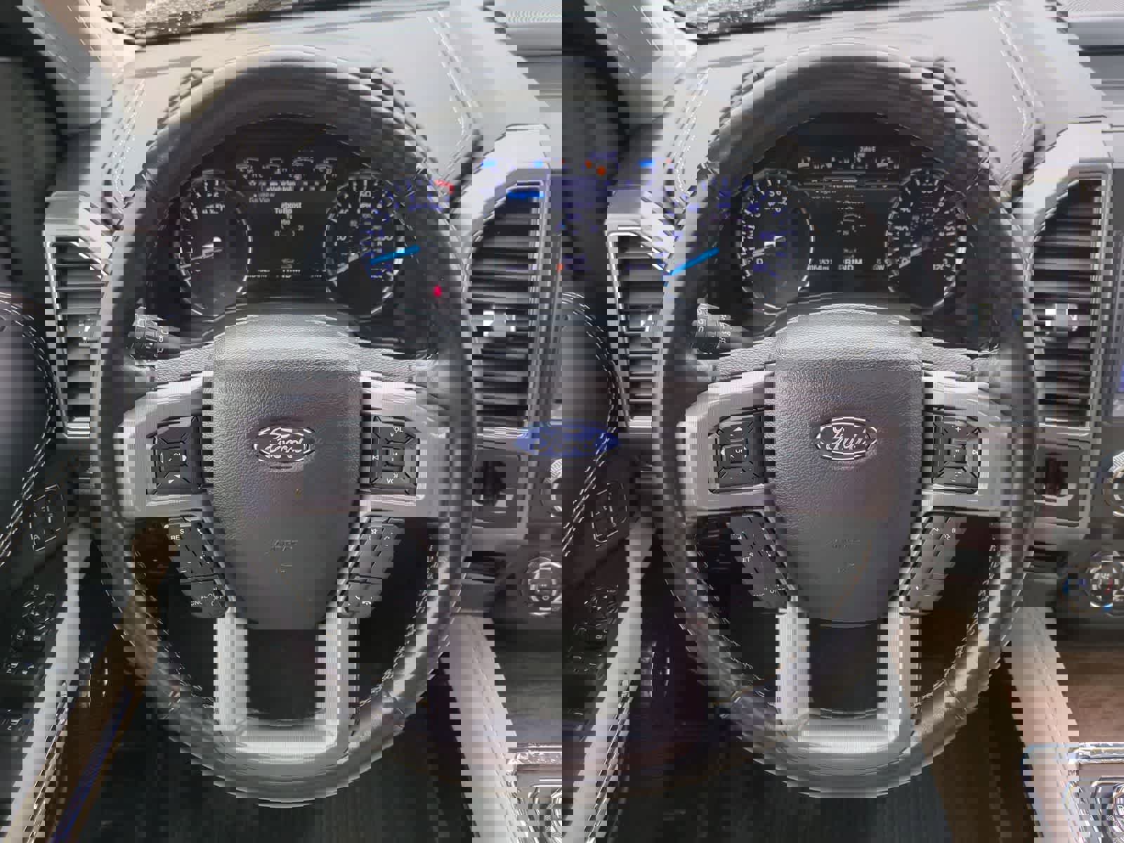 Used 2020 Ford Expedition Max Platinum image 24