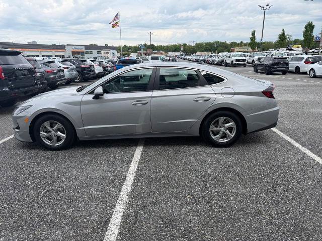 Used 2023 Hyundai Sonata SE FWD image 5