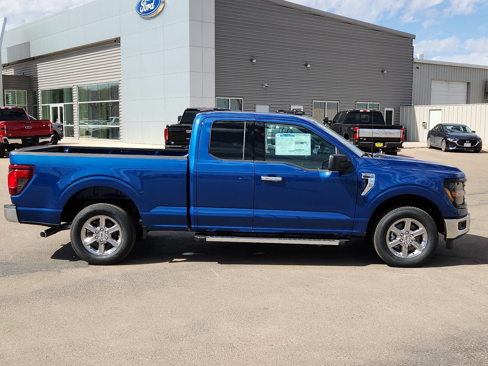 New 2025 Ford F150 XLT w/ Equipment Group 301A Standard RWD image 5