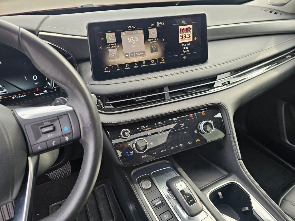 Used 2024 INFINITI QX60 Luxe w/ Performance Audio Package AWD/4WD image 30