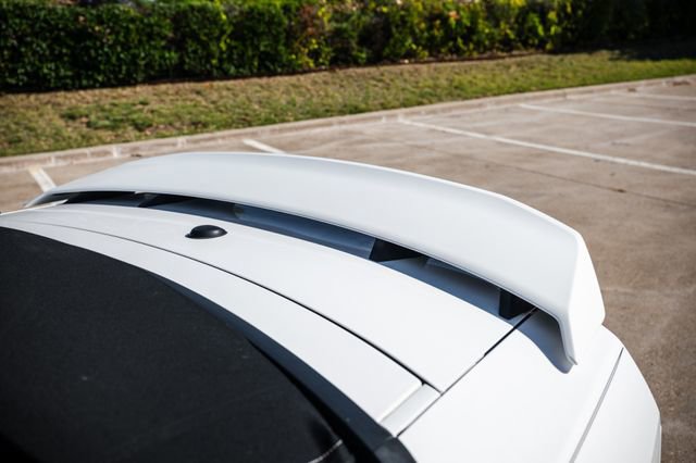 Used 2010 Ford Mustang GT Premium image 26