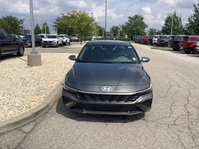 Certified 2024 Hyundai Elantra SEL FWD image 9