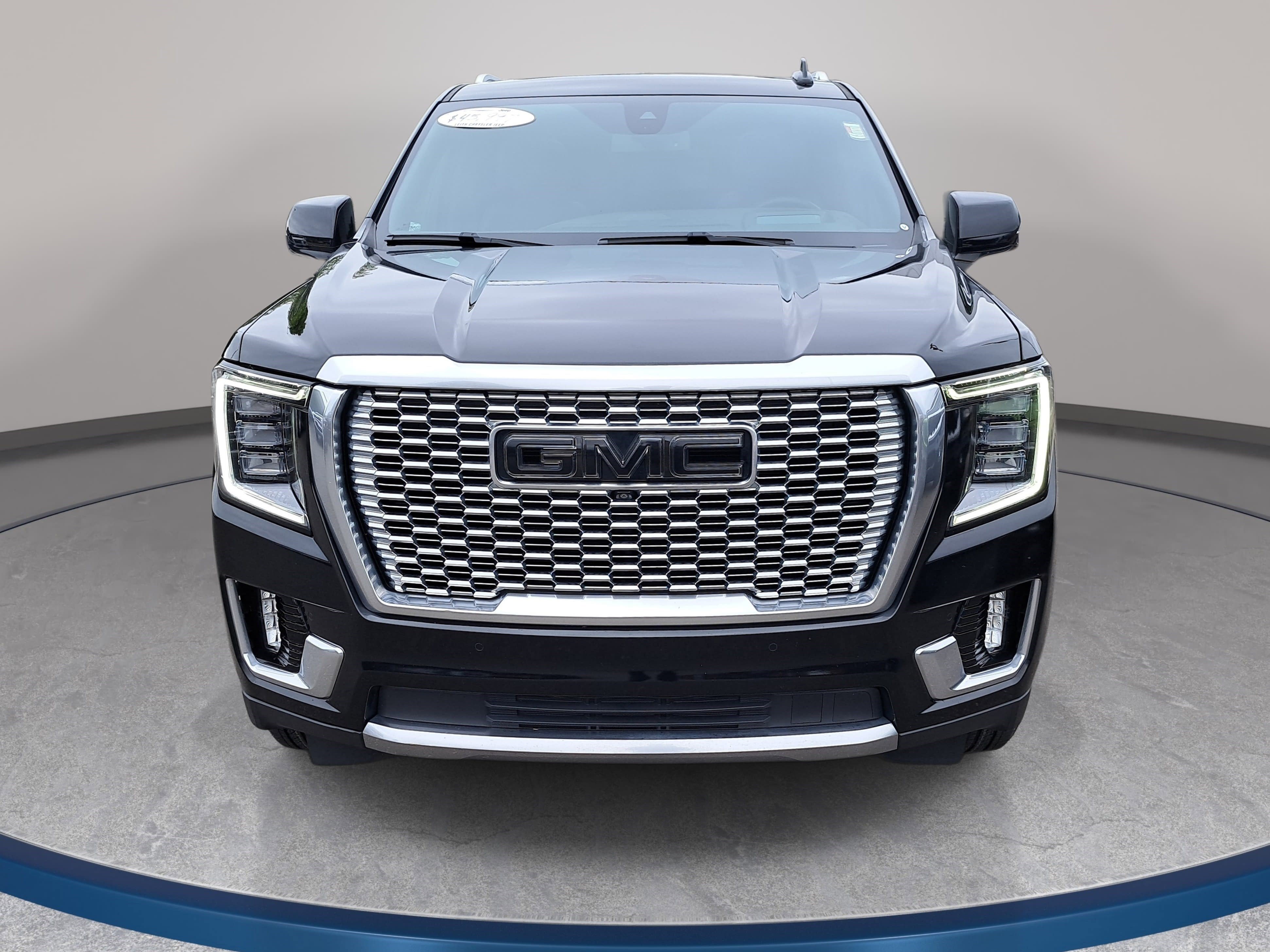 Used 2022 GMC Yukon XL Denali w/ Max Trailering Package AWD/4WD image 2
