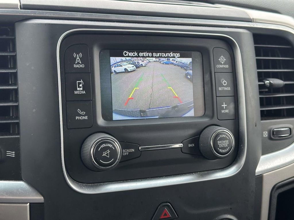 Used 2016 RAM 1500 Classic SLT image 29