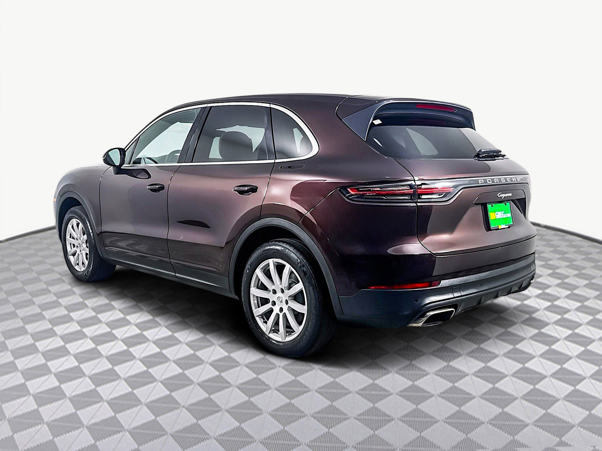 Used 2020 Porsche Cayenne image 6