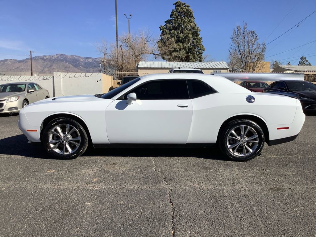 Used 2023 Dodge Challenger SXT w/ Cold Weather Group image 25