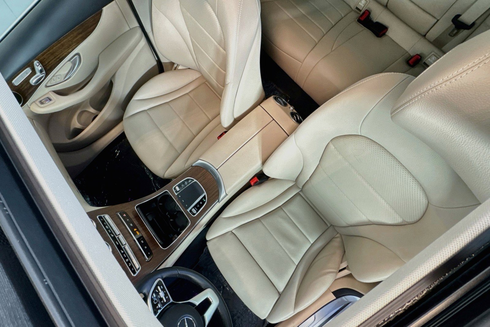 Certified 2022 Mercedes-Benz GLC 300 image 20