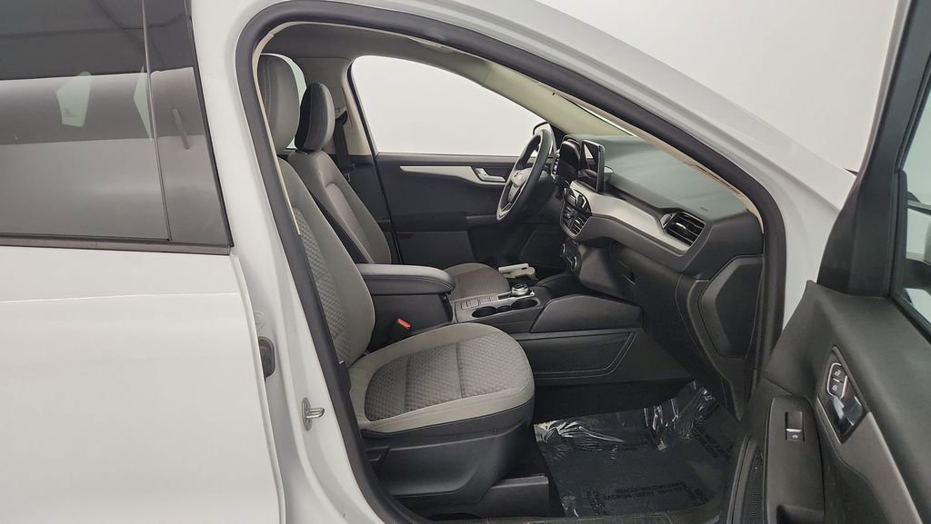 Used 2020 Ford Escape SE FWD image 29