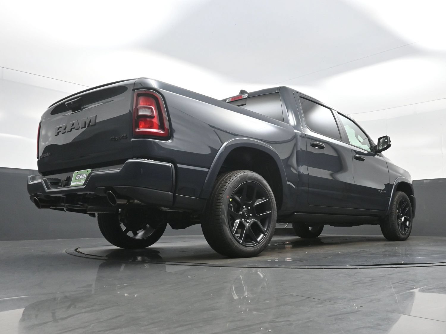 New 2027 RAM 1500 Laramie w/ Night Edition AWD/4WD image 18
