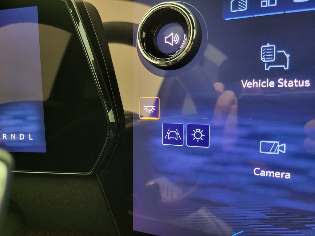 New 2026 Chevrolet Traverse Z71 w/ Driver Confidence Package image 10