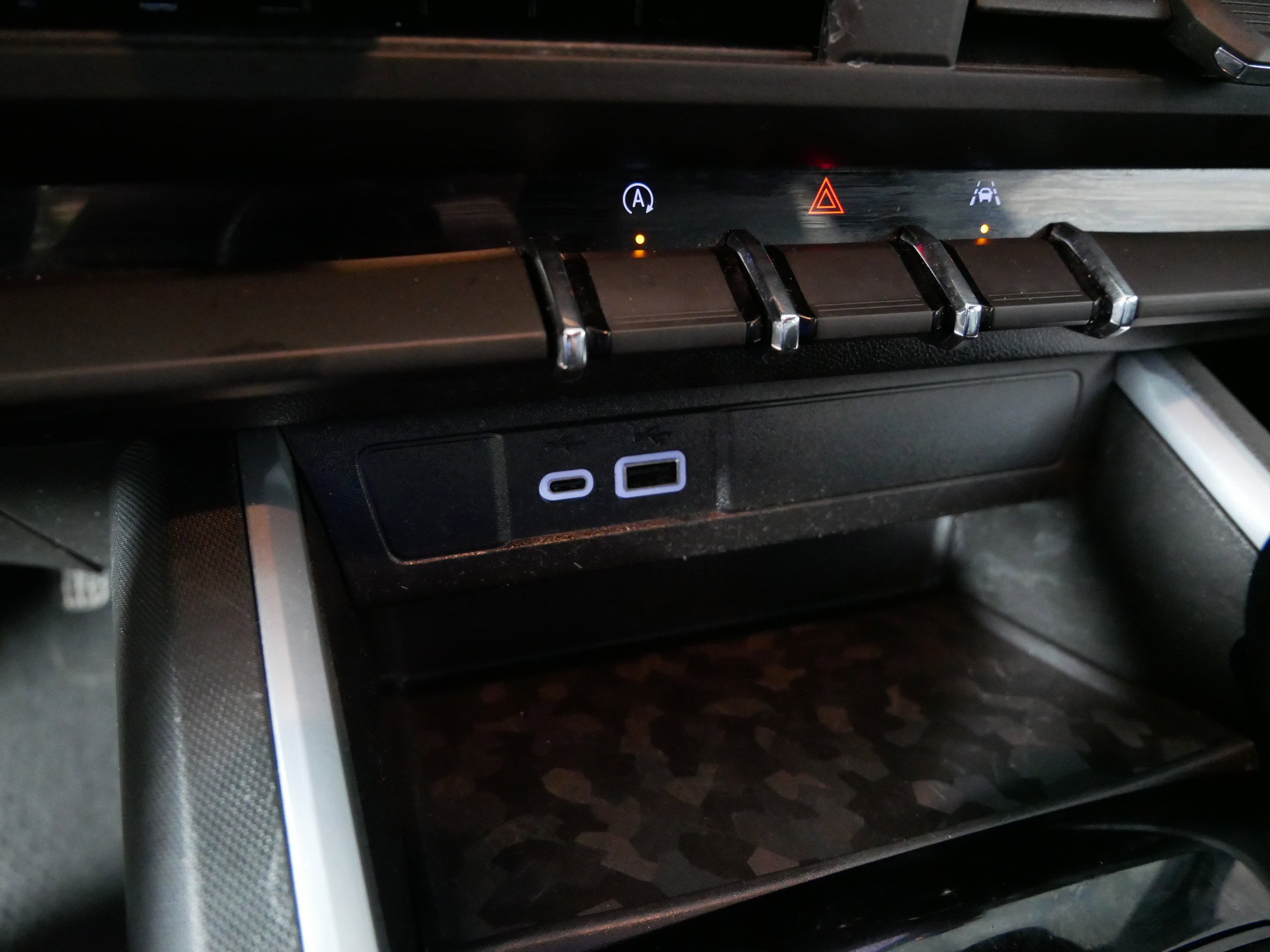 Used 2023 Chevrolet Colorado Trail Boss image 30