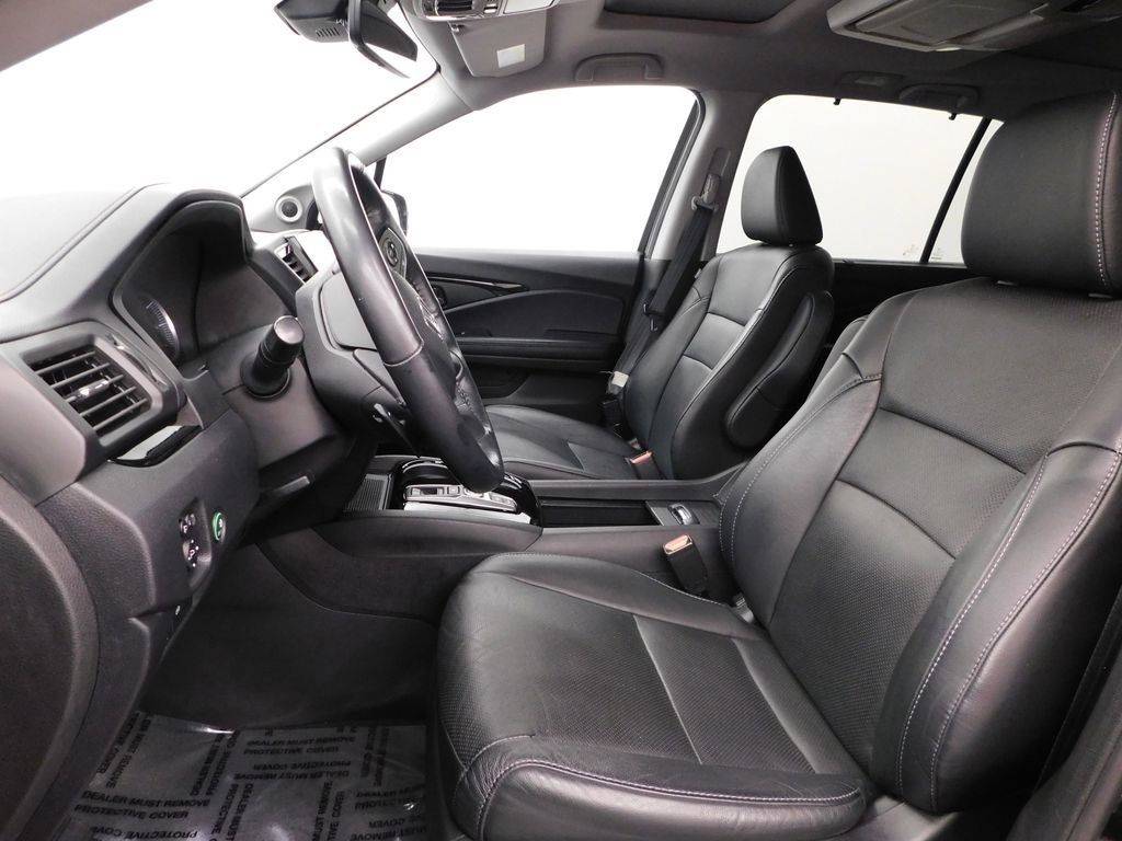 Used 2020 Honda Pilot Elite image 19