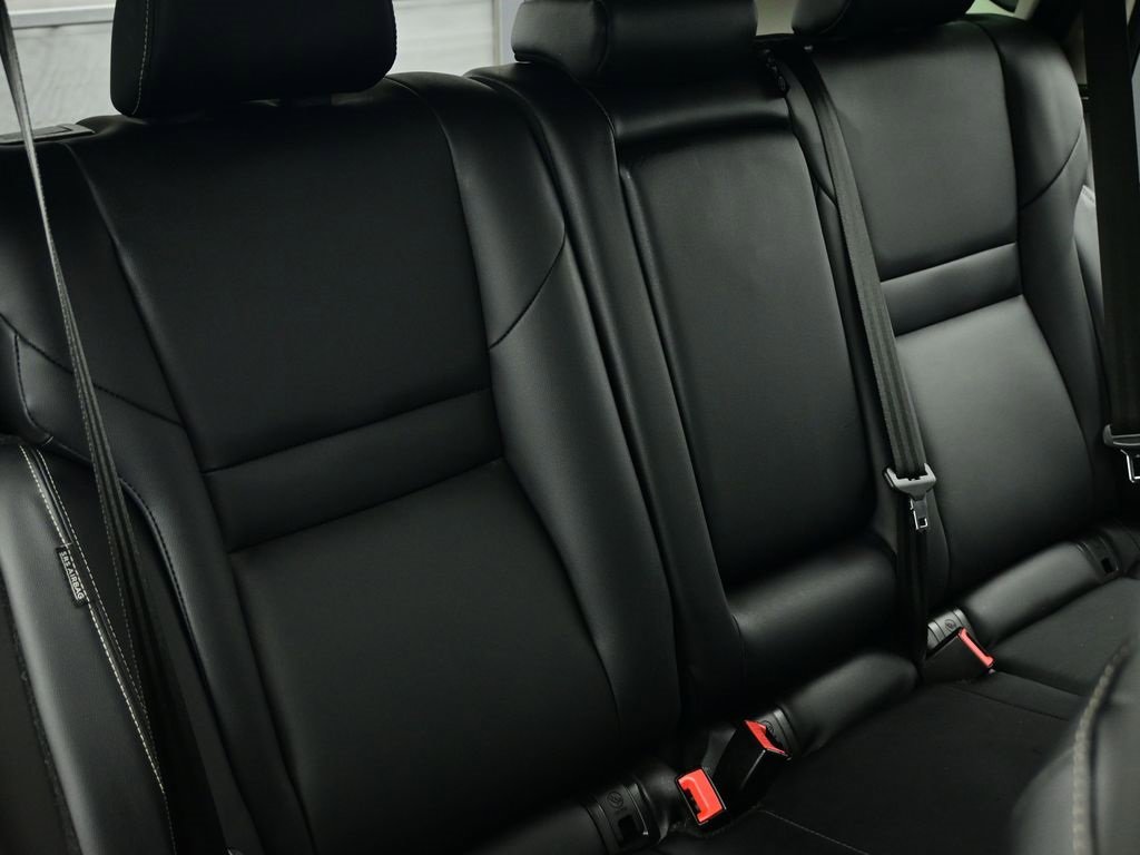 Used 2023 Nissan Rogue SL w/ SL Premium Package image 28