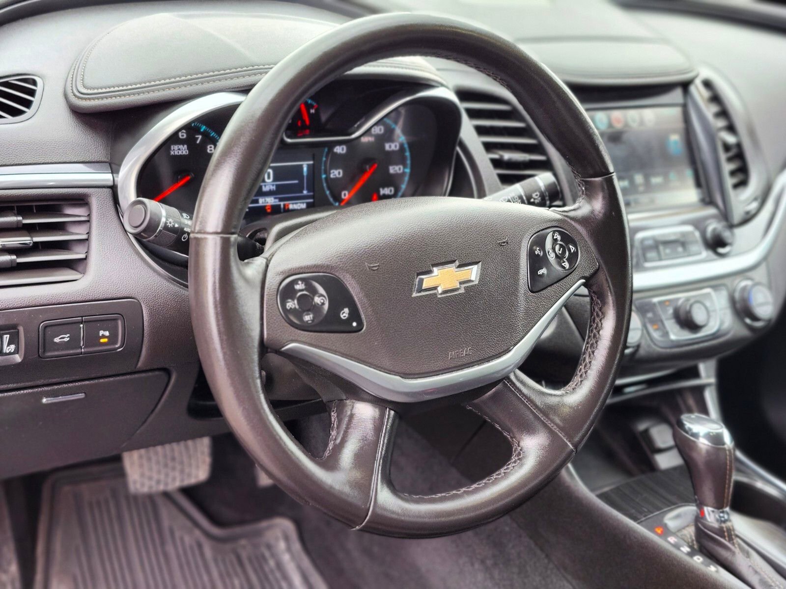 Used 2019 Chevrolet Impala LT w/ LT Convenience Package image 19