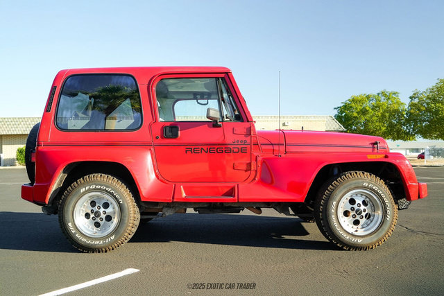 Used 1991 Jeep Wrangler Renegade AWD/4WD image 9