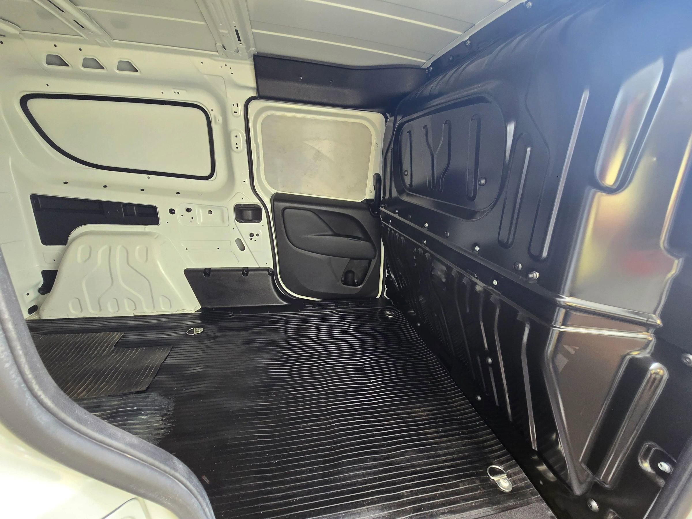 Used 2022 RAM ProMaster City Wagon image 14