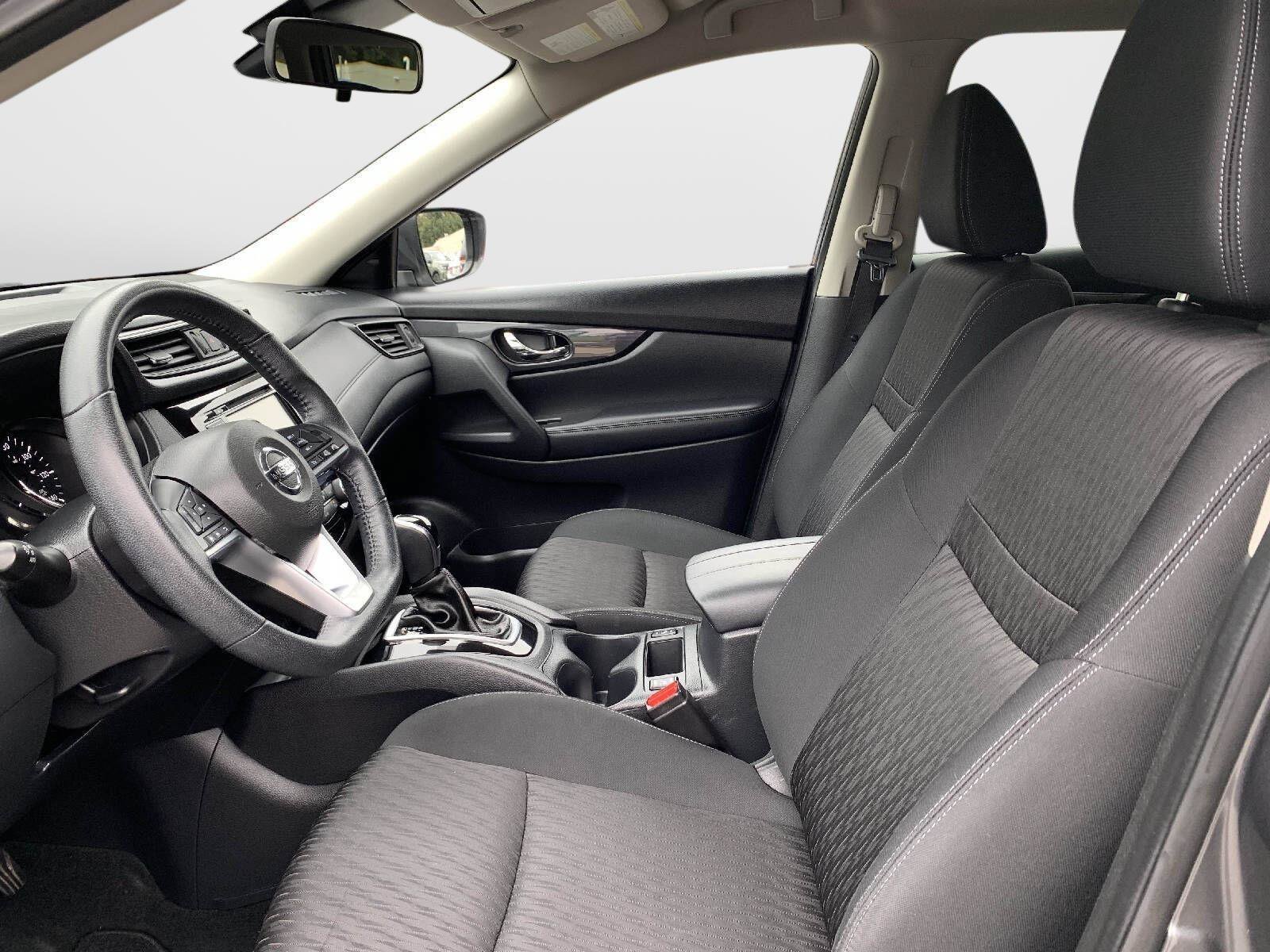 Used 2020 Nissan Rogue SV AWD/4WD image 12