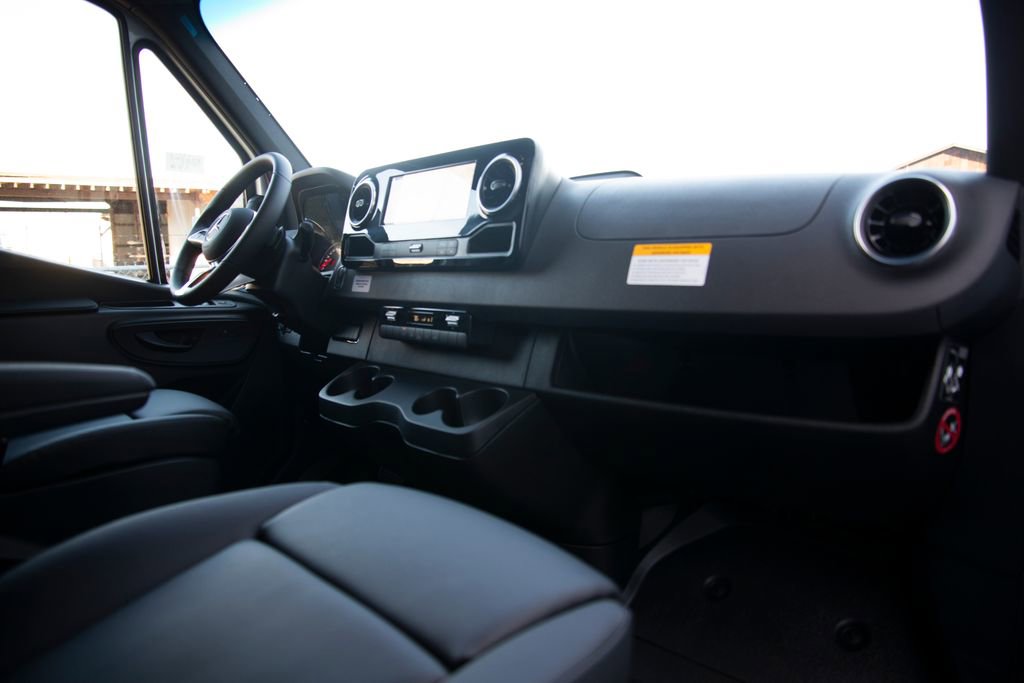 New 2026 Mercedes-Benz Sprinter 2500 image 14