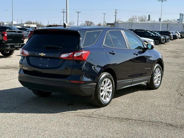 Used 2020 Chevrolet Equinox LS w/ LS Convenience Package image 5