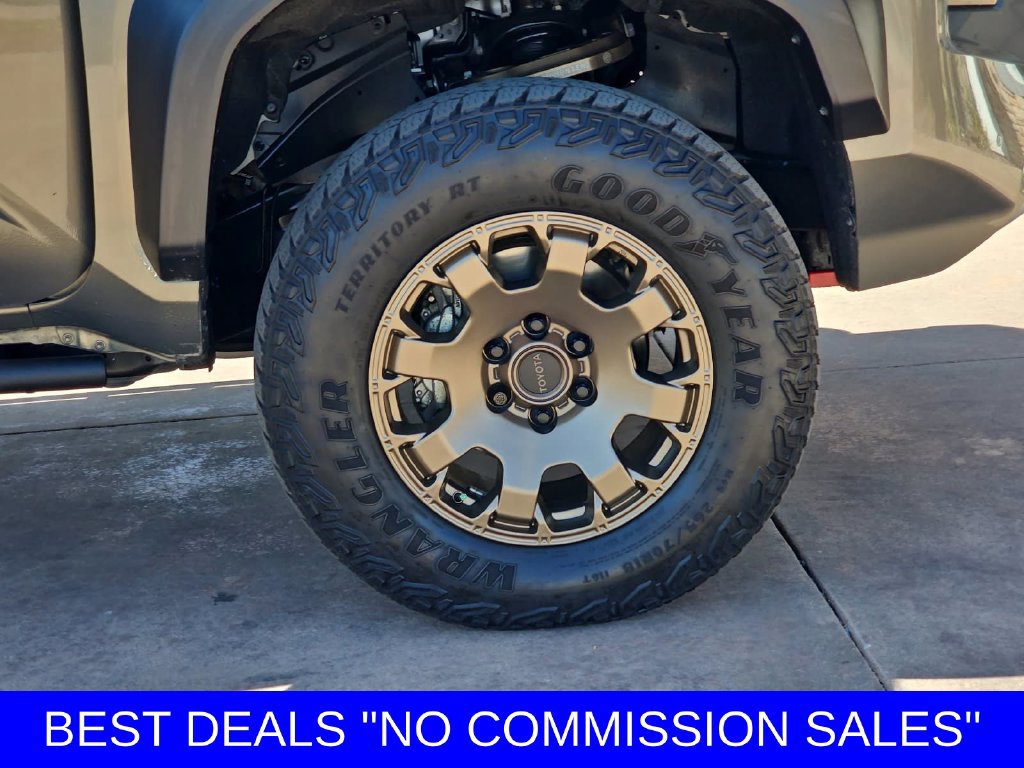 Used 2025 Toyota Tacoma 4x4 Double Cab Hybrid image 37
