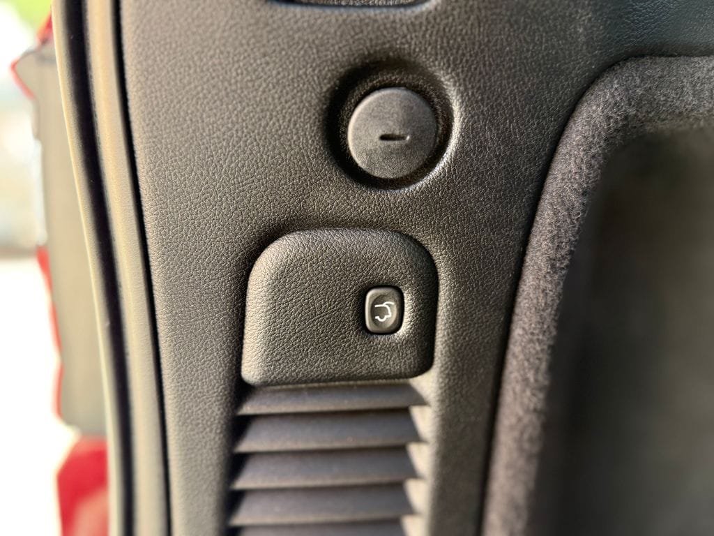 Used 2023 Dodge Durango R/T AWD/4WD image 30